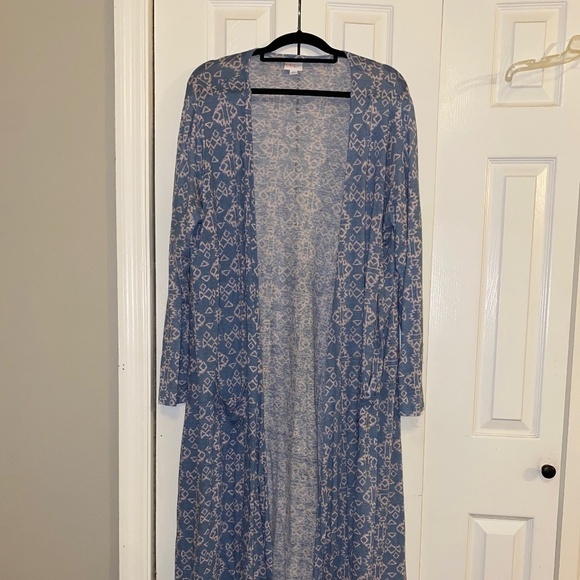 Lularoe size XL kimono like new - Picture 1 of 4